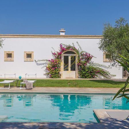 Td Dimora Del Giglio With Organic Garden With Pool Ostuni Exterior foto