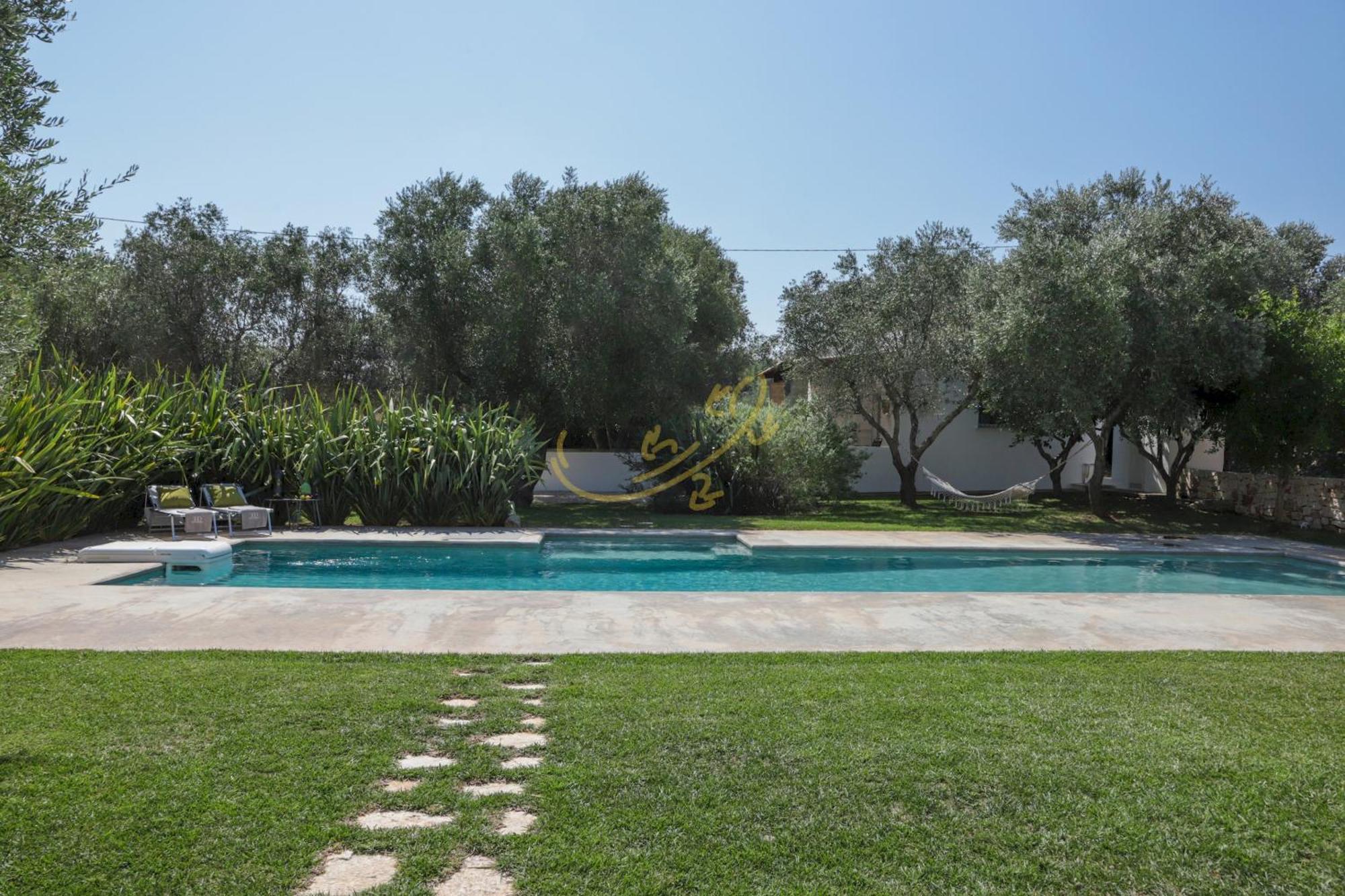 Td Dimora Del Giglio With Organic Garden With Pool Ostuni Exterior foto