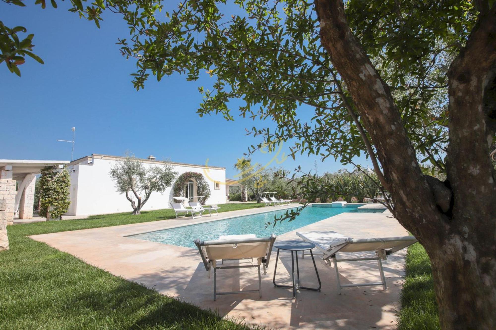 Td Dimora Del Giglio With Organic Garden With Pool Ostuni Exterior foto