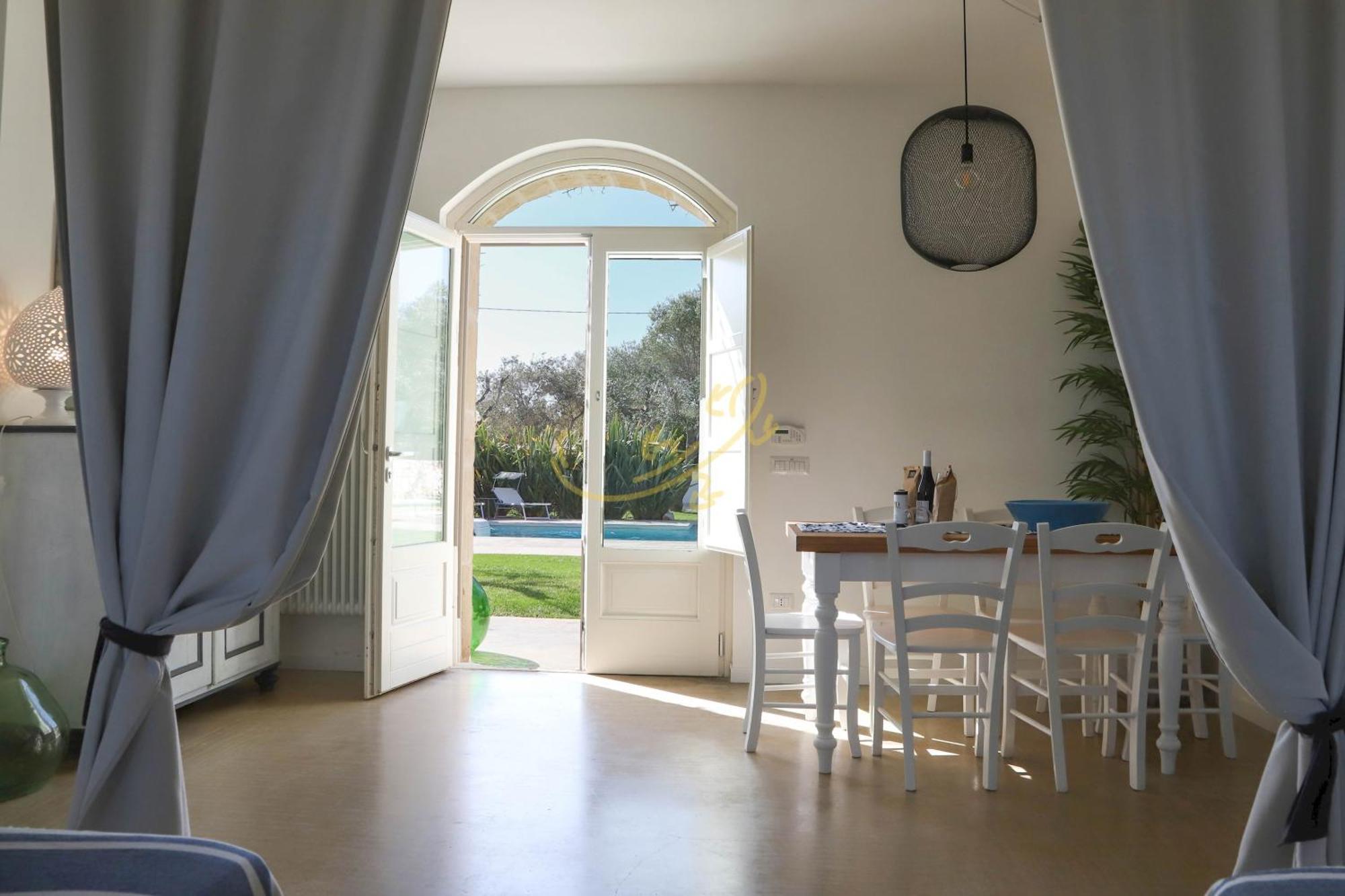 Td Dimora Del Giglio With Organic Garden With Pool Ostuni Exterior foto