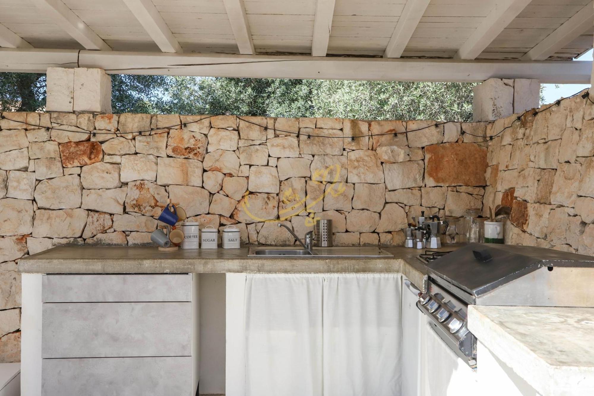 Td Dimora Del Giglio With Organic Garden With Pool Ostuni Exterior foto
